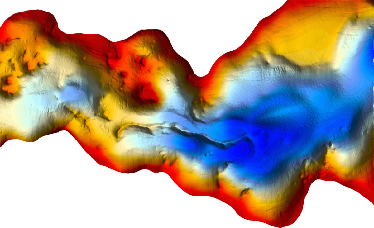 A distinct ridge (possibly an old esker from the ice age) showing underwater near Ardchattan, Loch Etive