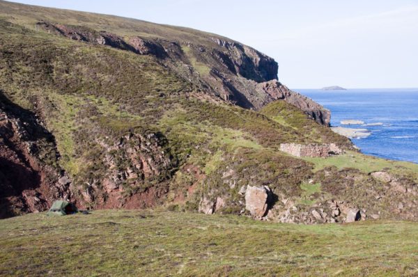 Camping at Keisgaig Bay, just above the Keisgaig River